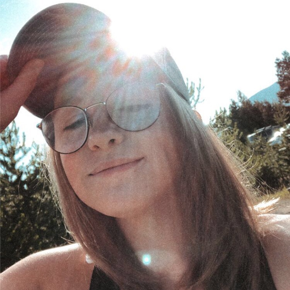 Meet your Posher, Jenna